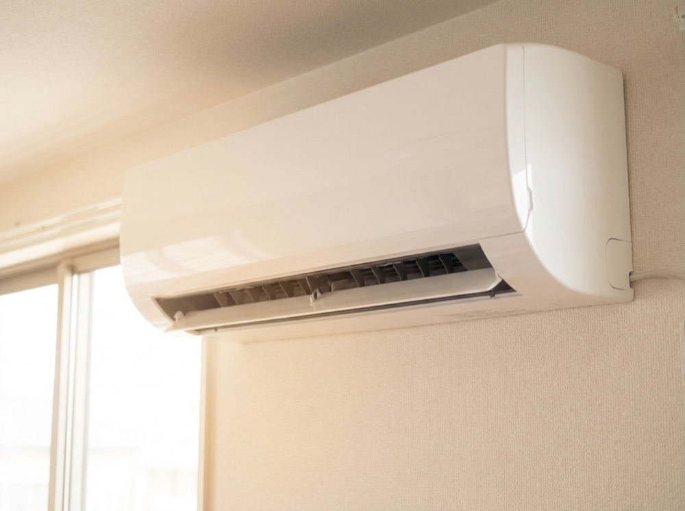 Newly installed split-system air conditioner unit in a Adelaide home